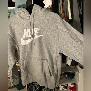 Grey Nike hoodie in excellent condition!